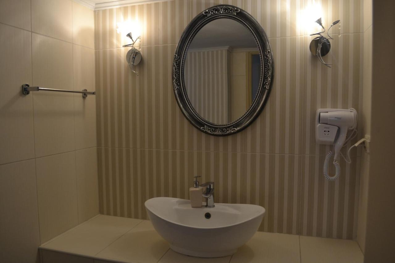 Helena House Apartment ซาร์ตี ภายนอก รูปภาพ